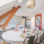 La Suite, 2 Chambres, 5 Personnes, Plein Centre, Proche De Apartment
